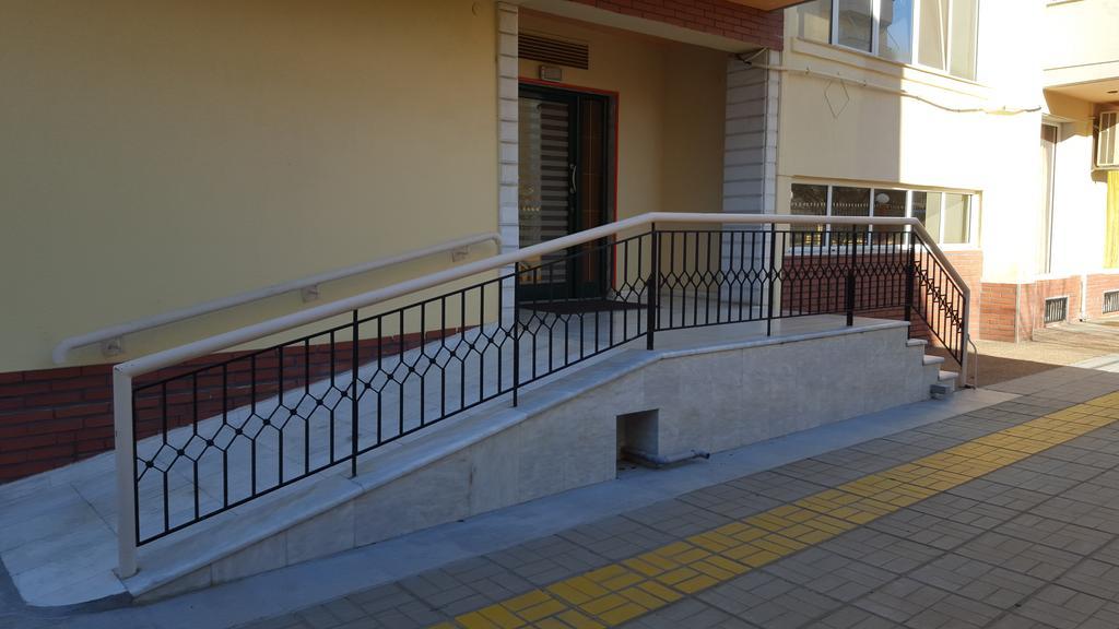 Stella Family Apartments Síndos Dış mekan fotoğraf