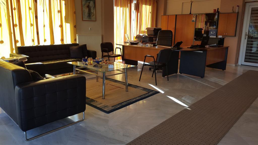 Stella Family Apartments Síndos Dış mekan fotoğraf